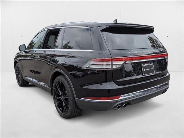 Vehicle image 6 of 28