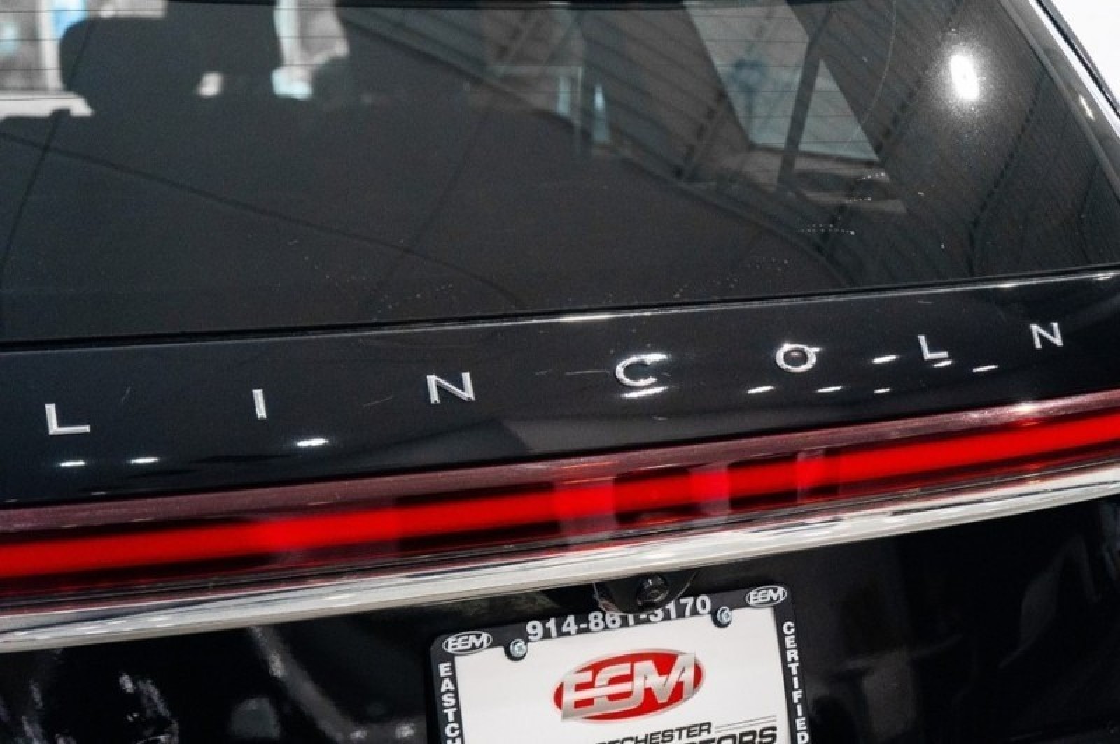 Vehicle image 70 of 71