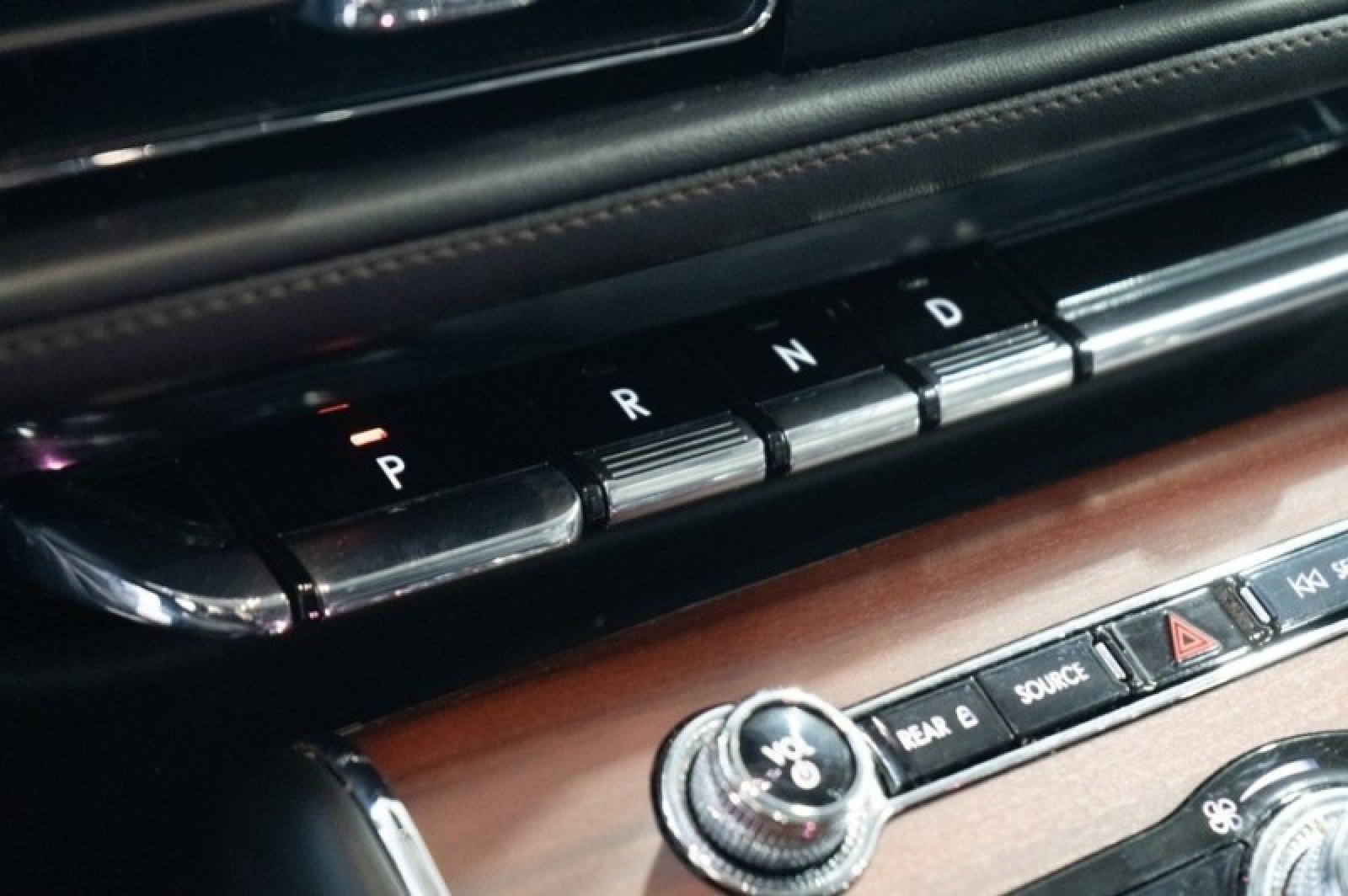 Vehicle image 52 of 71