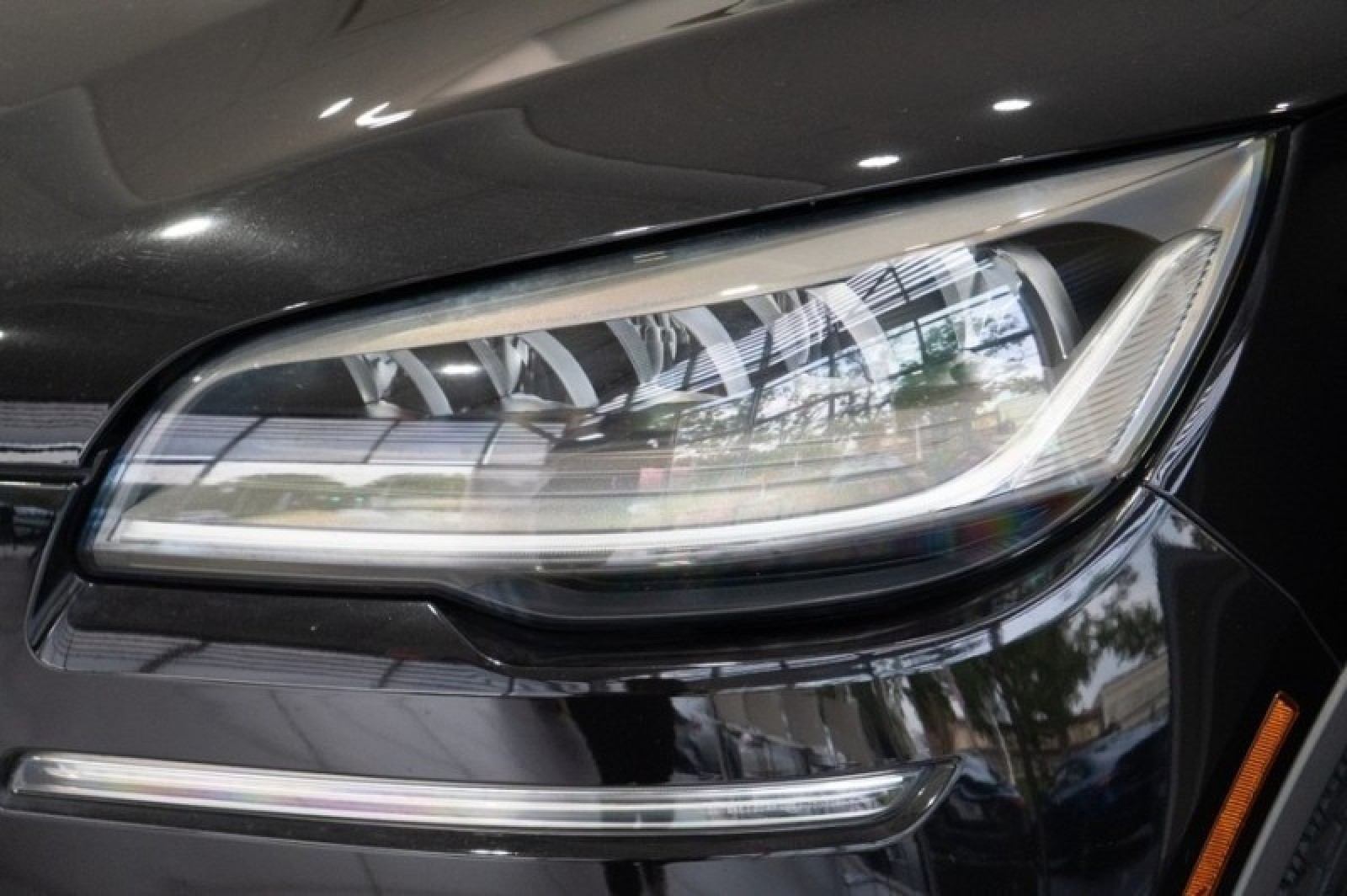 Vehicle image 58 of 71