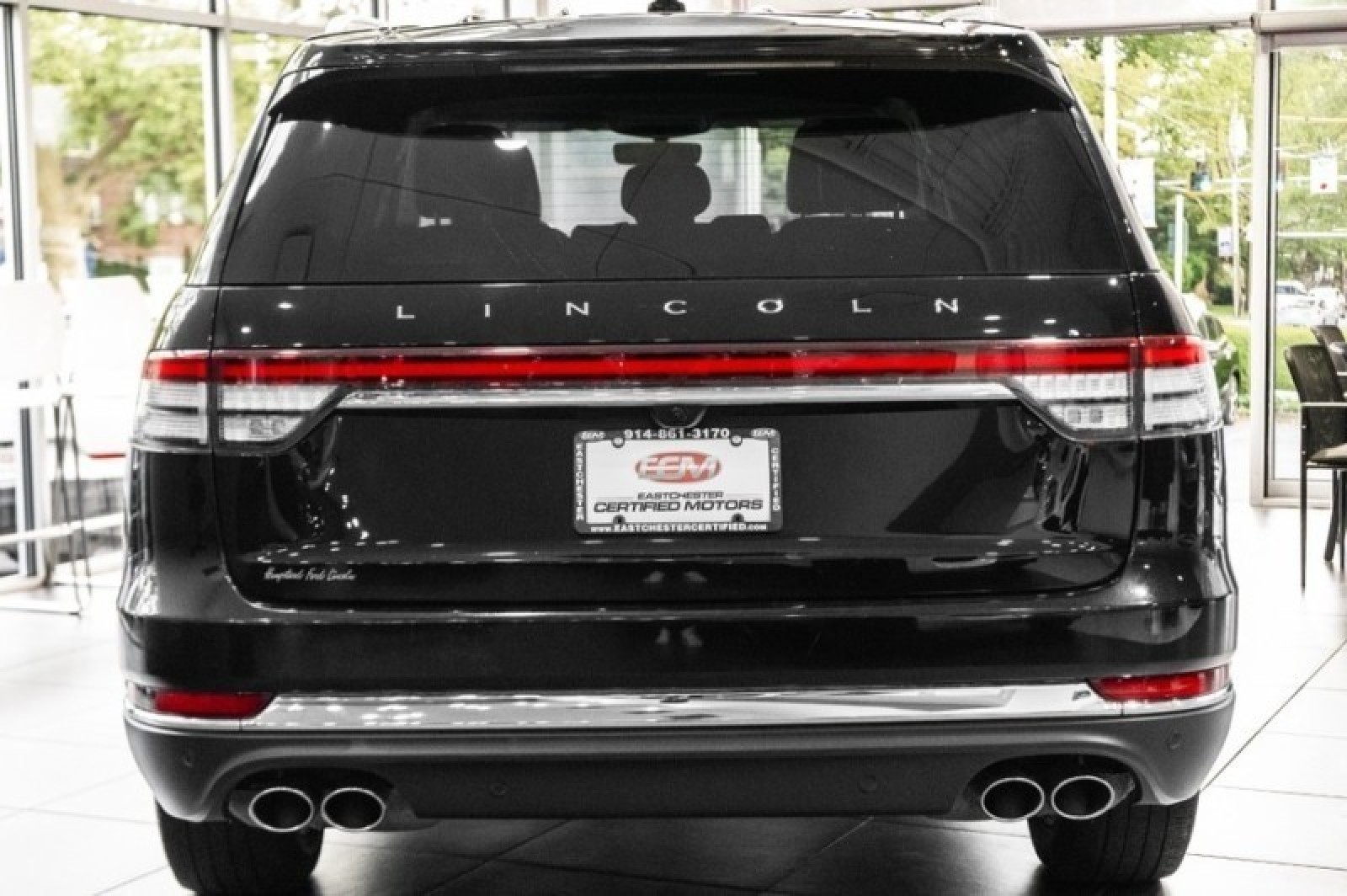 Vehicle image 13 of 71
