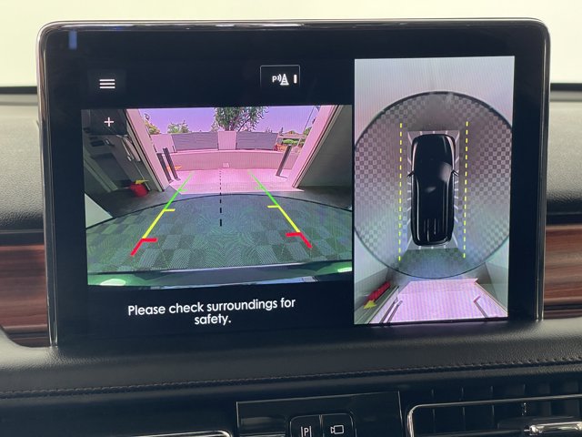 Vehicle image 20 of 40