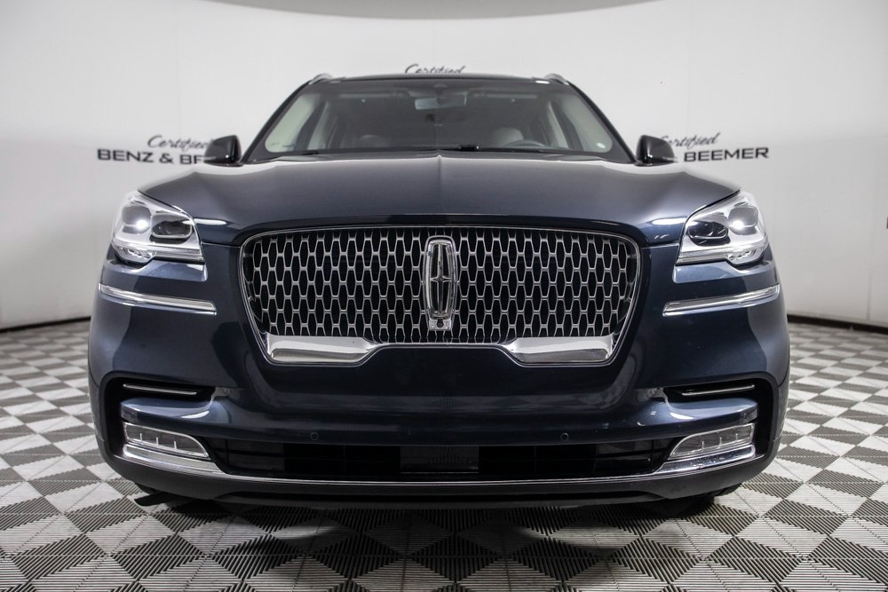 2022 Lincoln Aviator Reserve Image 2 of 54