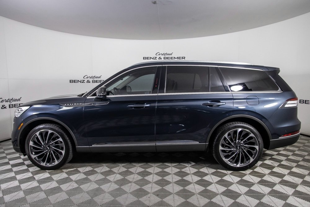 2022 Lincoln Aviator Reserve Image 9 of 54