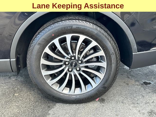 2022 Lincoln Aviator Reserve Image 11 of 35