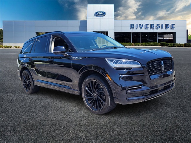 2022 Lincoln Aviator Reserve Image 3 of 31