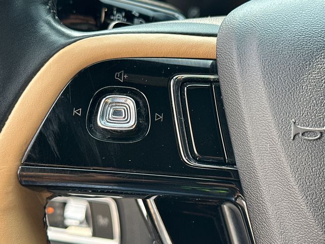 2022 Lincoln Corsair Reserve Image 26 of 33