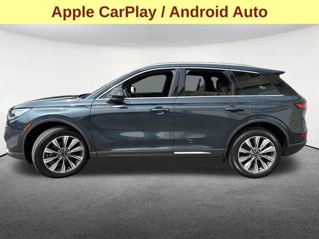 2022 Lincoln Corsair Reserve Image 10 of 33