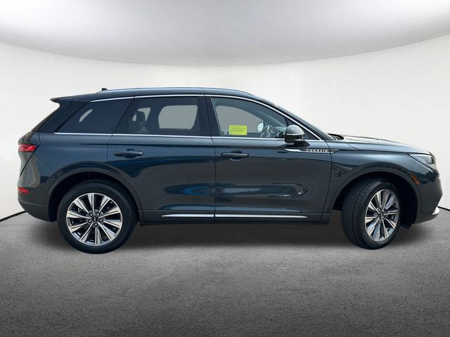 2022 Lincoln Corsair Reserve Image 6 of 33