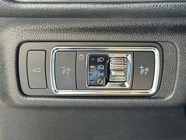 2022 Lincoln Corsair Reserve Image 31 of 33