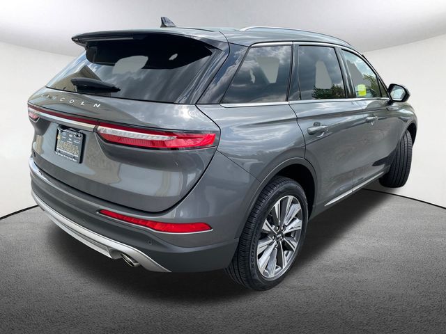 Vehicle image 7 of 40