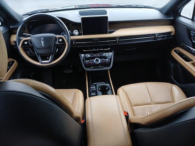 2022 Lincoln Corsair Reserve Image 11 of 29