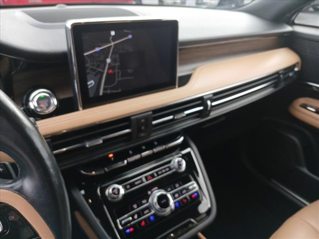 2022 Lincoln Corsair Reserve Image 18 of 29