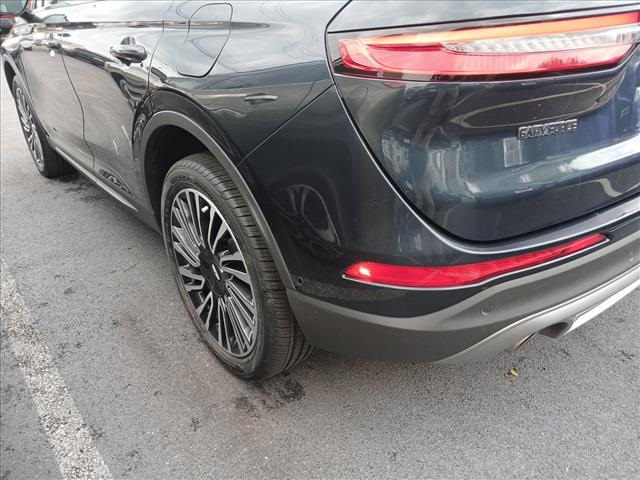 2022 Lincoln Corsair Reserve Image 6 of 29