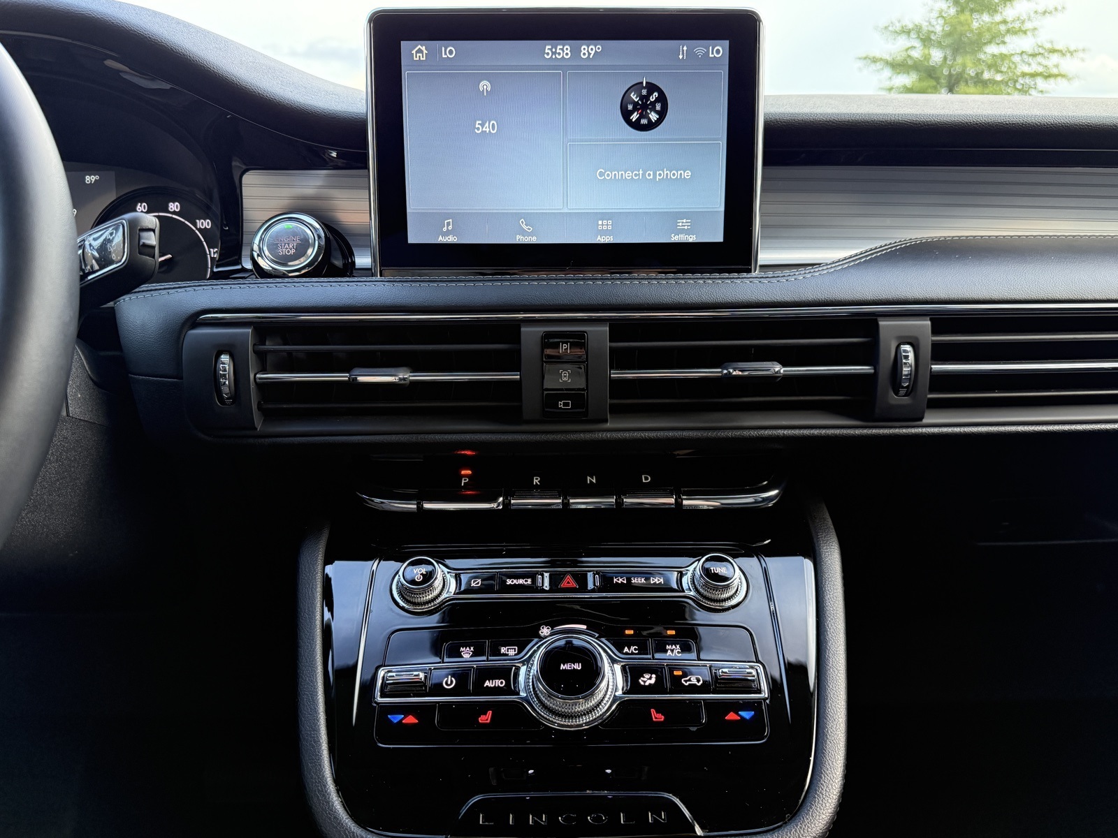 2022 Lincoln Corsair Standard Image 39 of 50