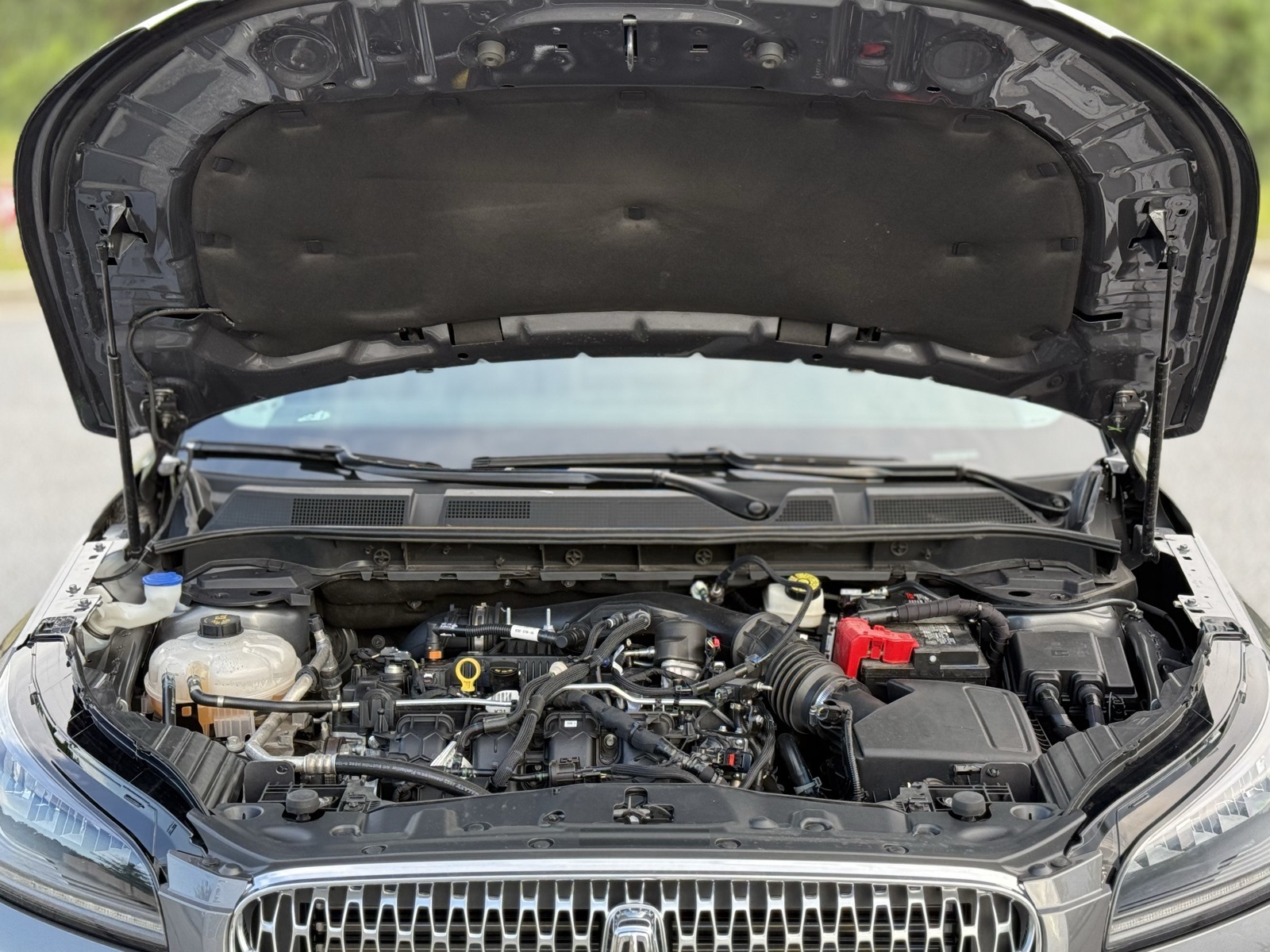 2022 Lincoln Corsair Standard Image 15 of 50