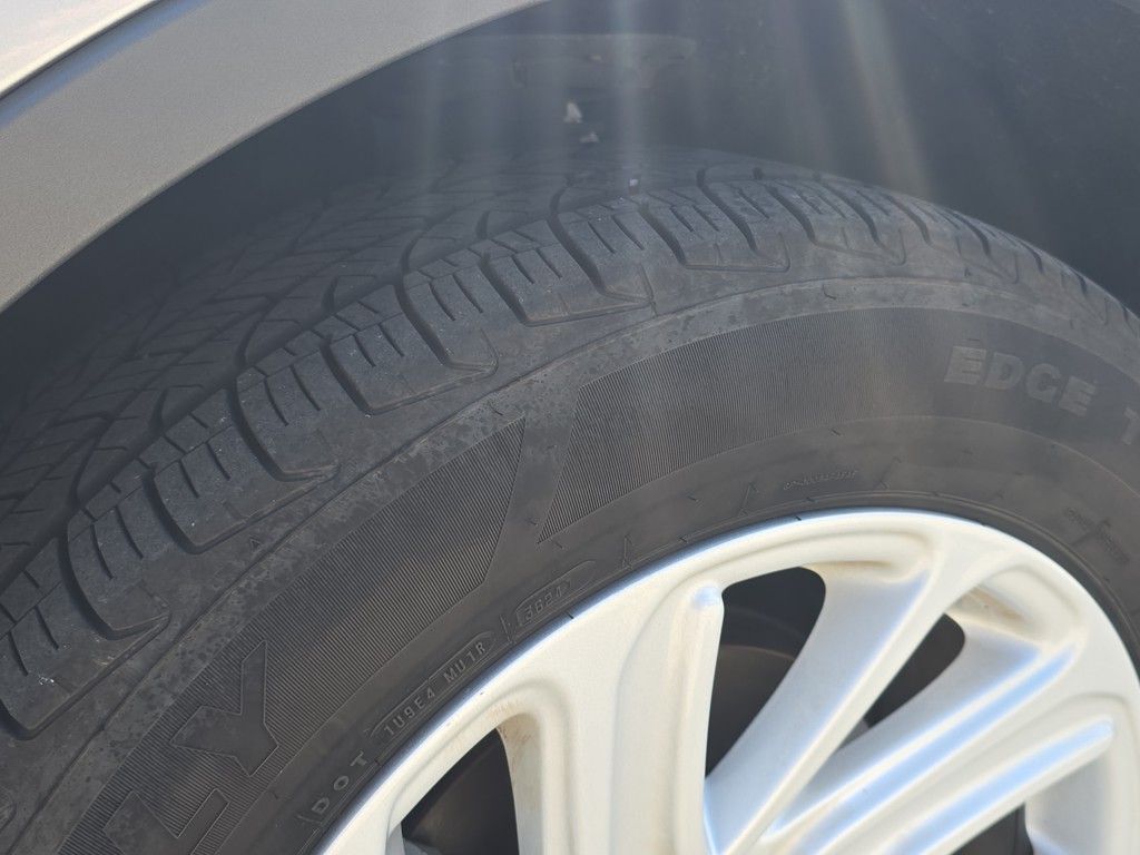 2022 Lincoln Corsair Standard Image 11 of 30