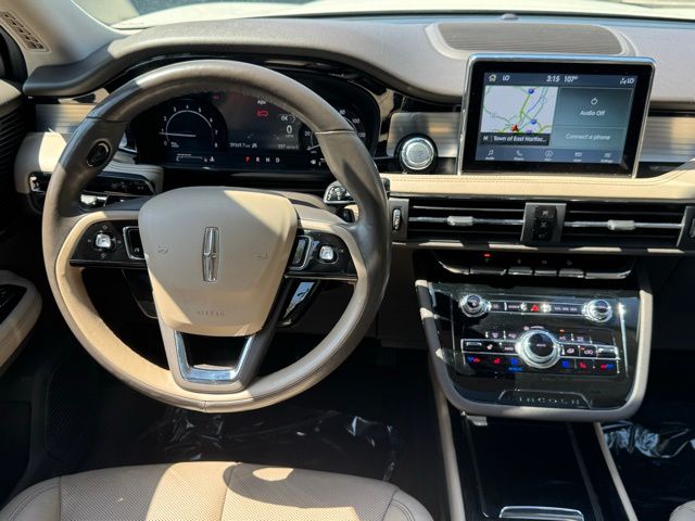 Vehicle image 14 of 23