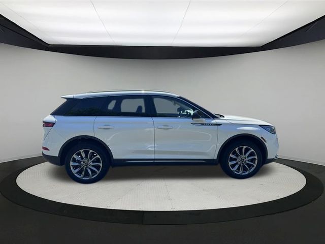 Vehicle image 4 of 23