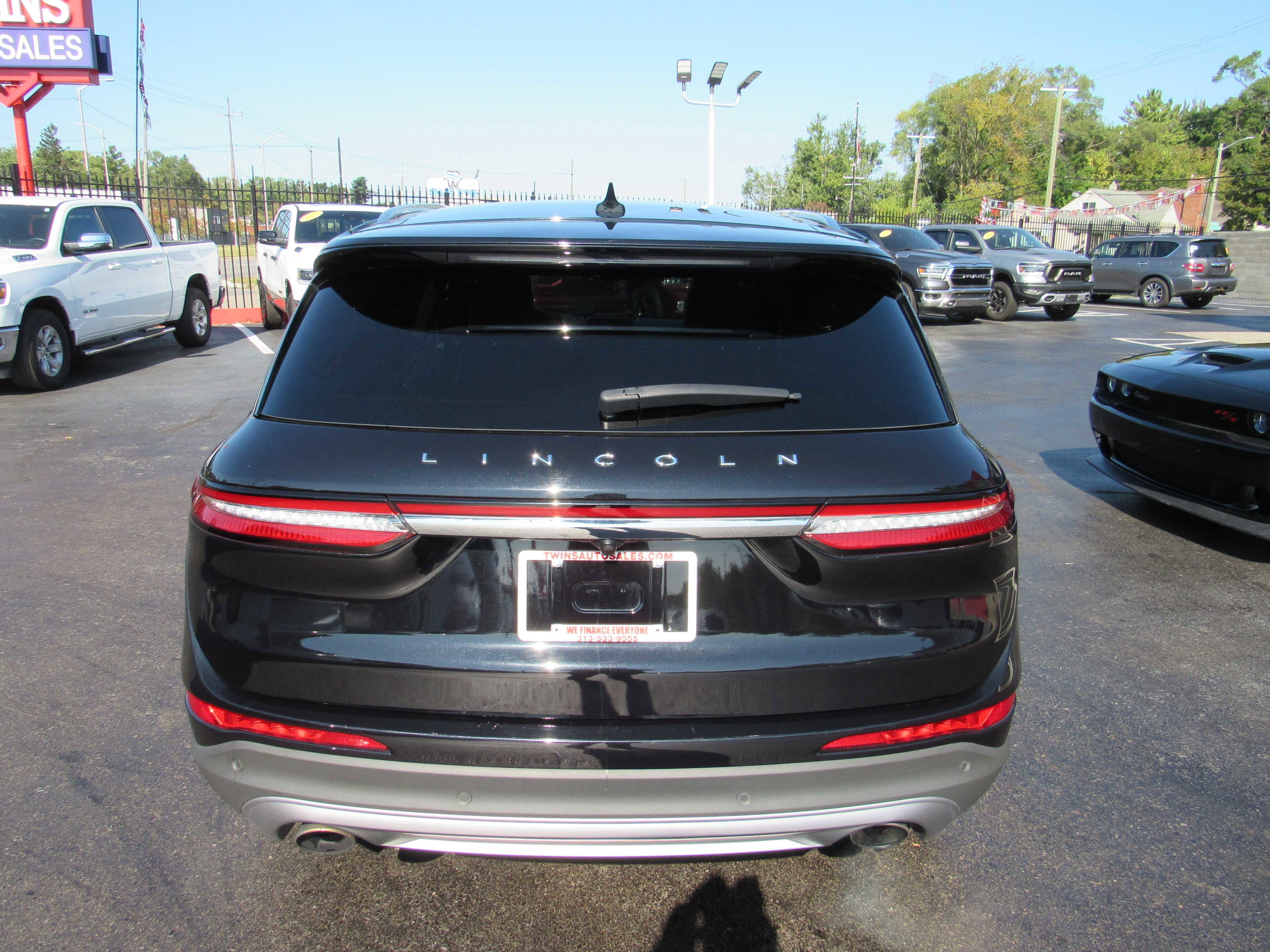 2022 Lincoln Corsair Standard Image 23 of 25