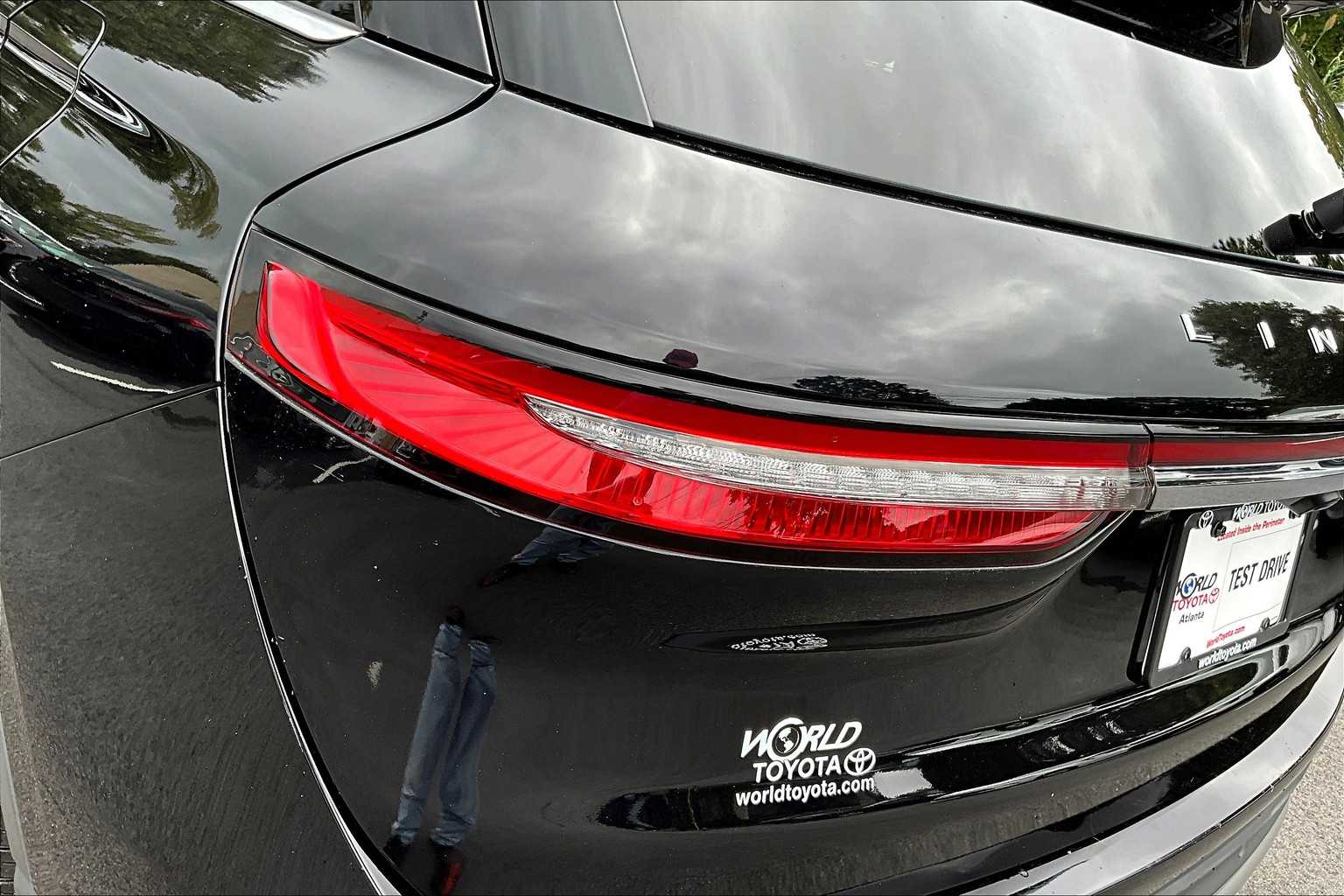 2022 Lincoln Corsair Standard Image 30 of 30