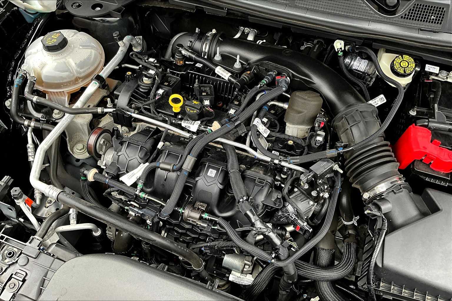 2022 Lincoln Corsair Standard Image 8 of 30