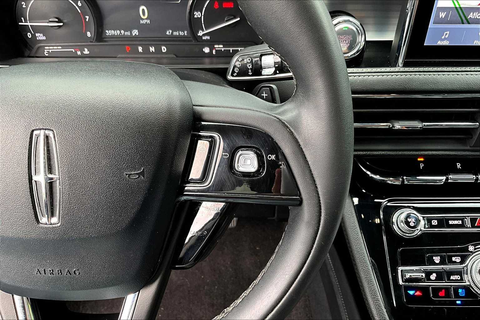 2022 Lincoln Corsair Standard Image 29 of 30