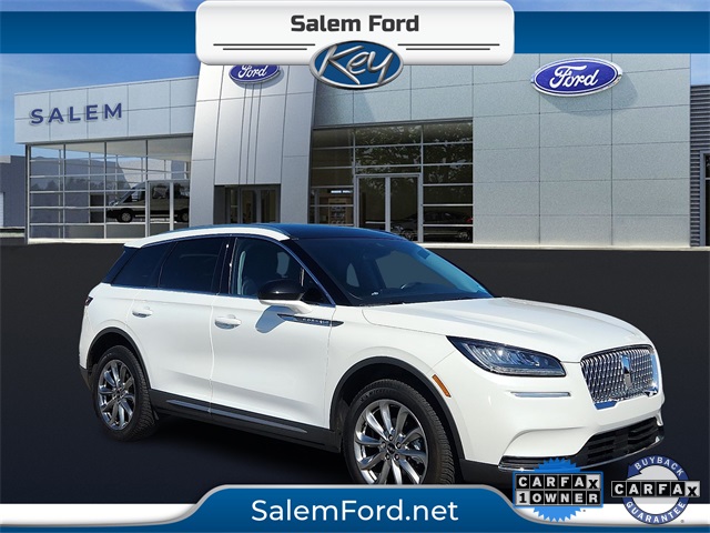 2022 Lincoln Corsair Standard Image 3 of 34