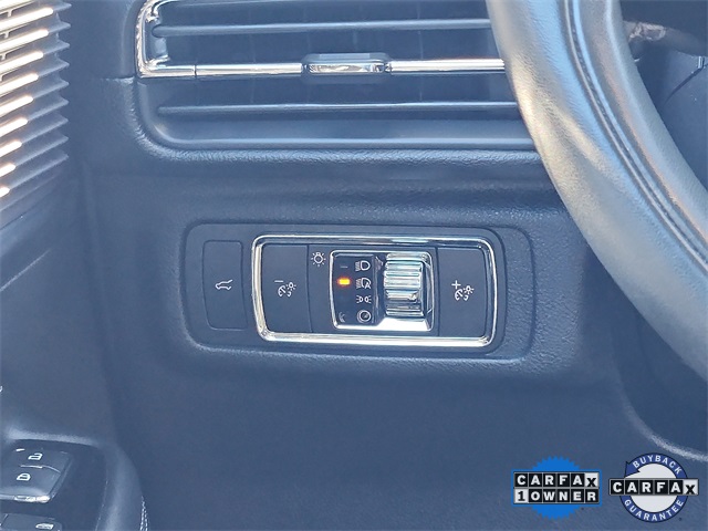 2022 Lincoln Corsair Standard Image 23 of 34