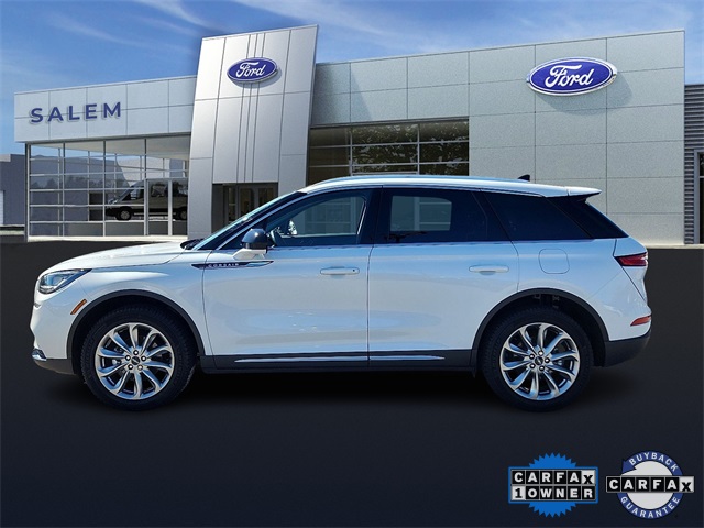 2022 Lincoln Corsair Standard Image 7 of 34