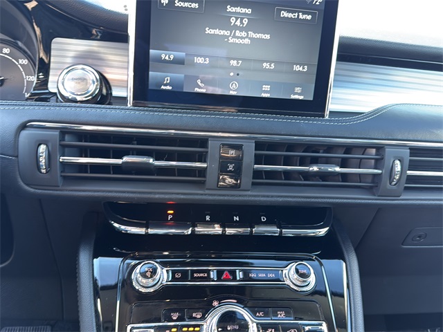 2022 Lincoln Corsair Standard Image 19 of 26