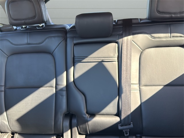 2022 Lincoln Corsair Standard Image 11 of 26