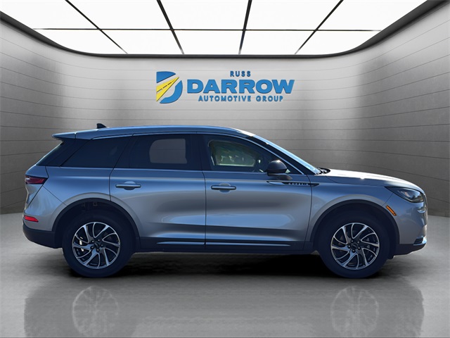 2022 Lincoln Corsair Standard Image 4 of 26