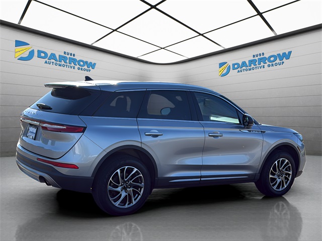 2022 Lincoln Corsair Standard Image 5 of 26