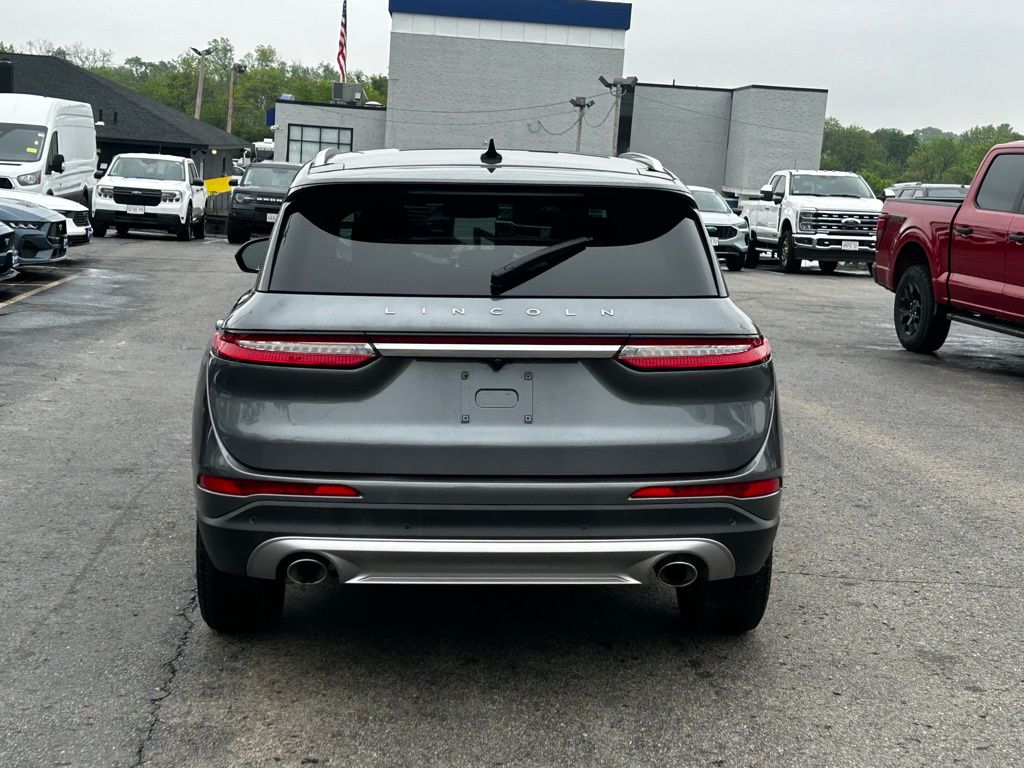 Vehicle image 6 of 23