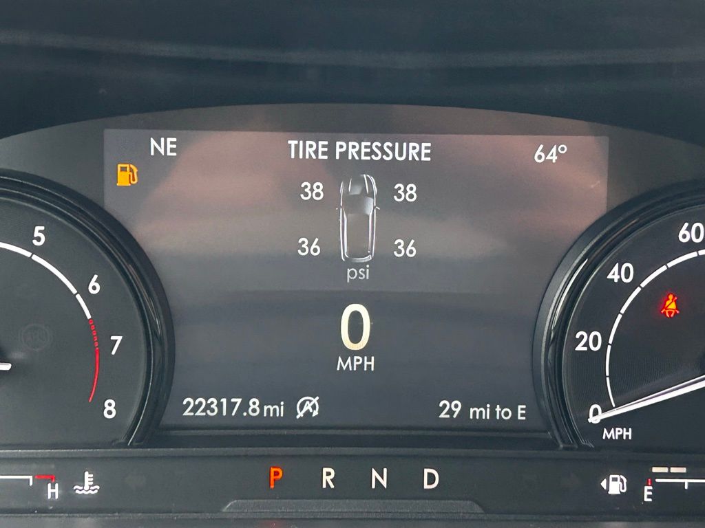 Vehicle image 22 of 23