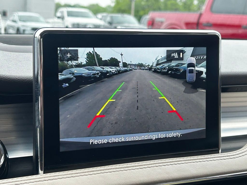 Vehicle image 23 of 23