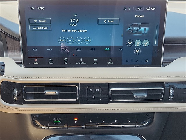 2022 Lincoln Nautilus Reserve Image 20 of 32