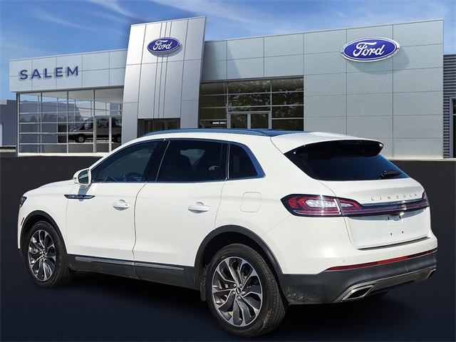 2022 Lincoln Nautilus Reserve Image 6 of 32