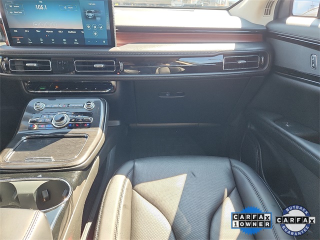 2022 Lincoln Nautilus Reserve Image 29 of 36