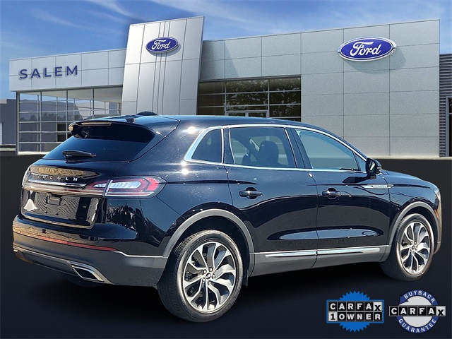 2022 Lincoln Nautilus Reserve Image 5 of 36