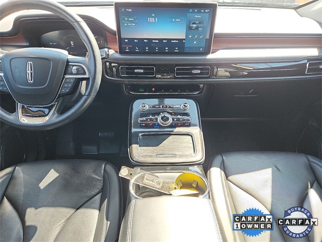 2022 Lincoln Nautilus Reserve Image 17 of 36