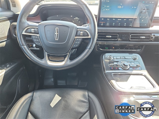 2022 Lincoln Nautilus Reserve Image 16 of 36