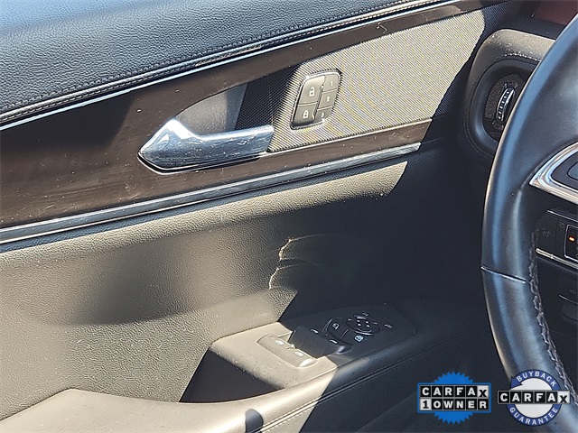 2022 Lincoln Nautilus Reserve Image 31 of 36