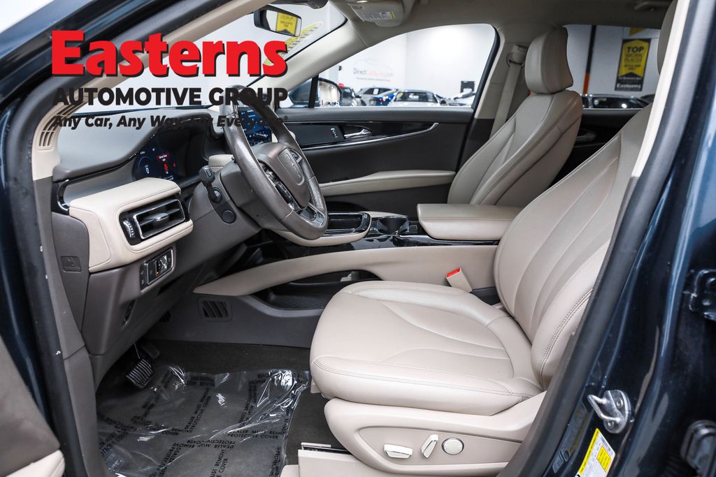 2022 Lincoln Nautilus Standard Image 59 of 65