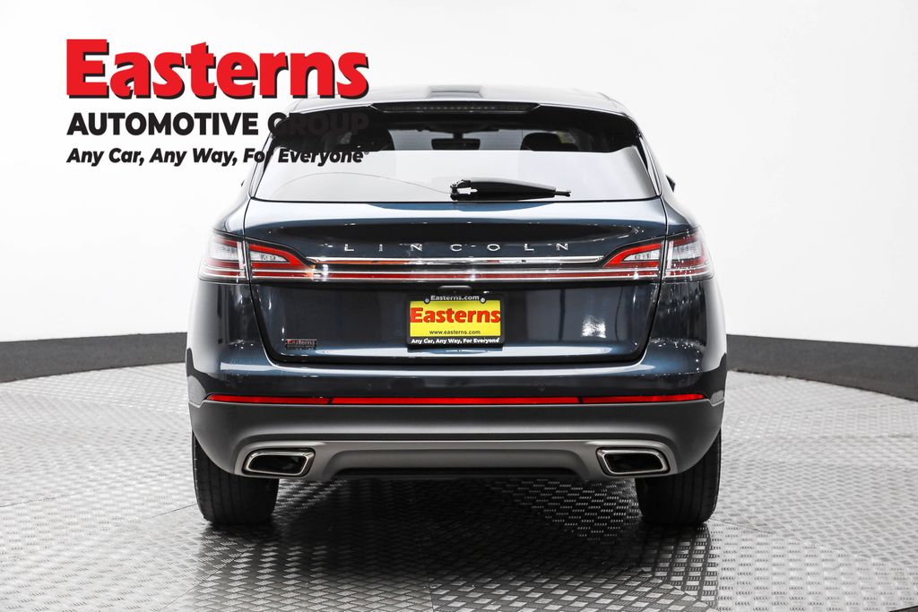 2022 Lincoln Nautilus Standard Image 28 of 65