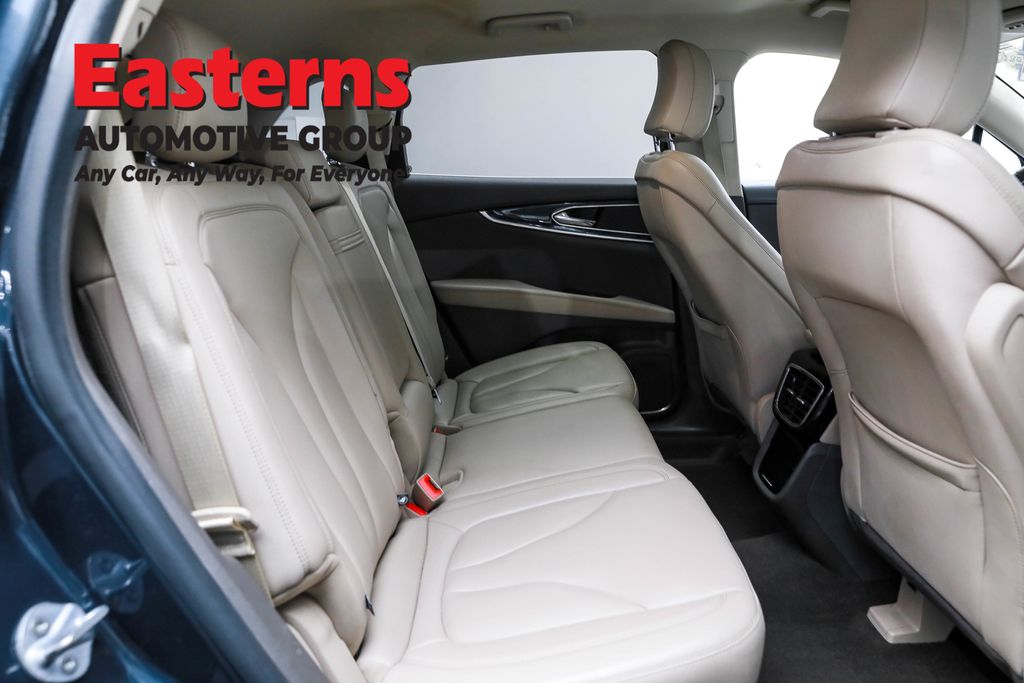 2022 Lincoln Nautilus Standard Image 44 of 65