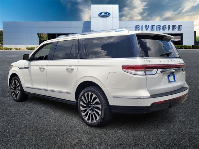 2022 Lincoln Navigator L Black Label Image 6 of 32