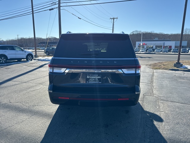 Vehicle image 12 of 36