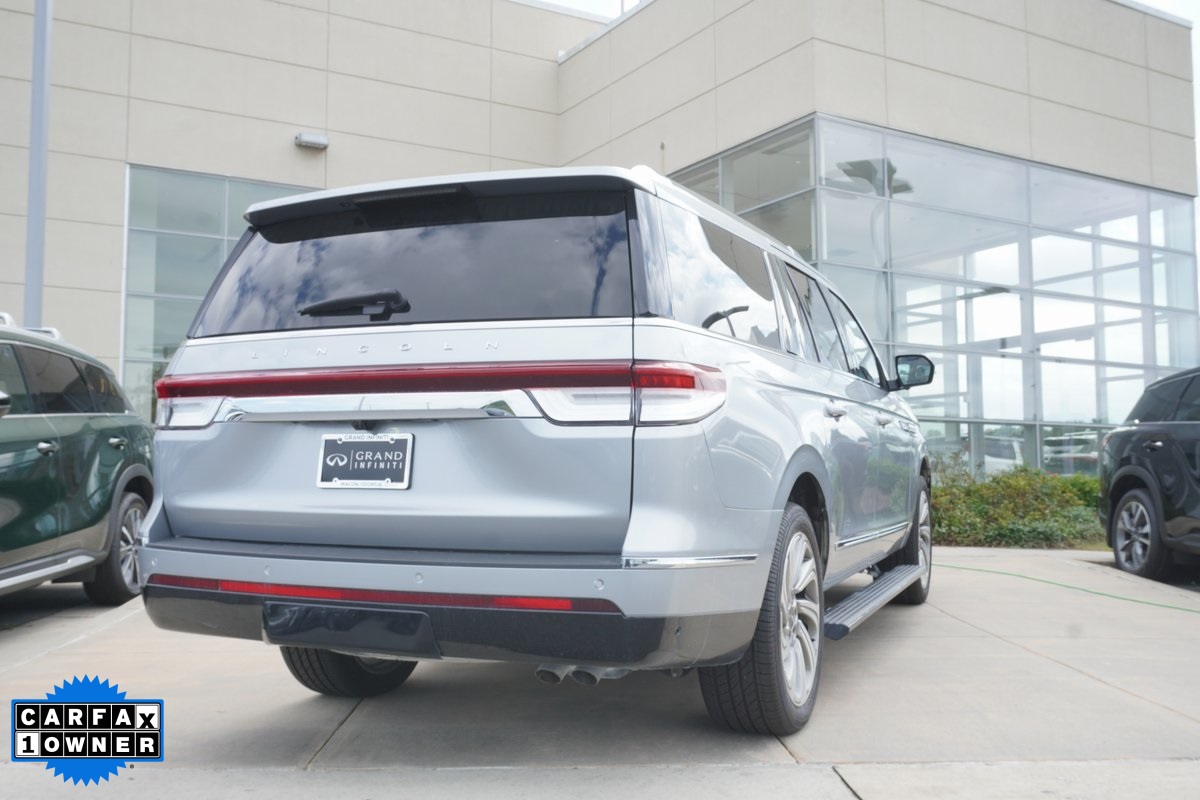 2022 Lincoln Navigator L Reserve Image 6 of 35